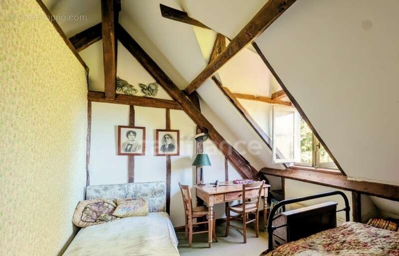 Héritage 1 849 ... Une maison de caractère rare et authentique de 135m², 5 chambres, 2 000m² de terrain, Serazereux (28) - photo 15