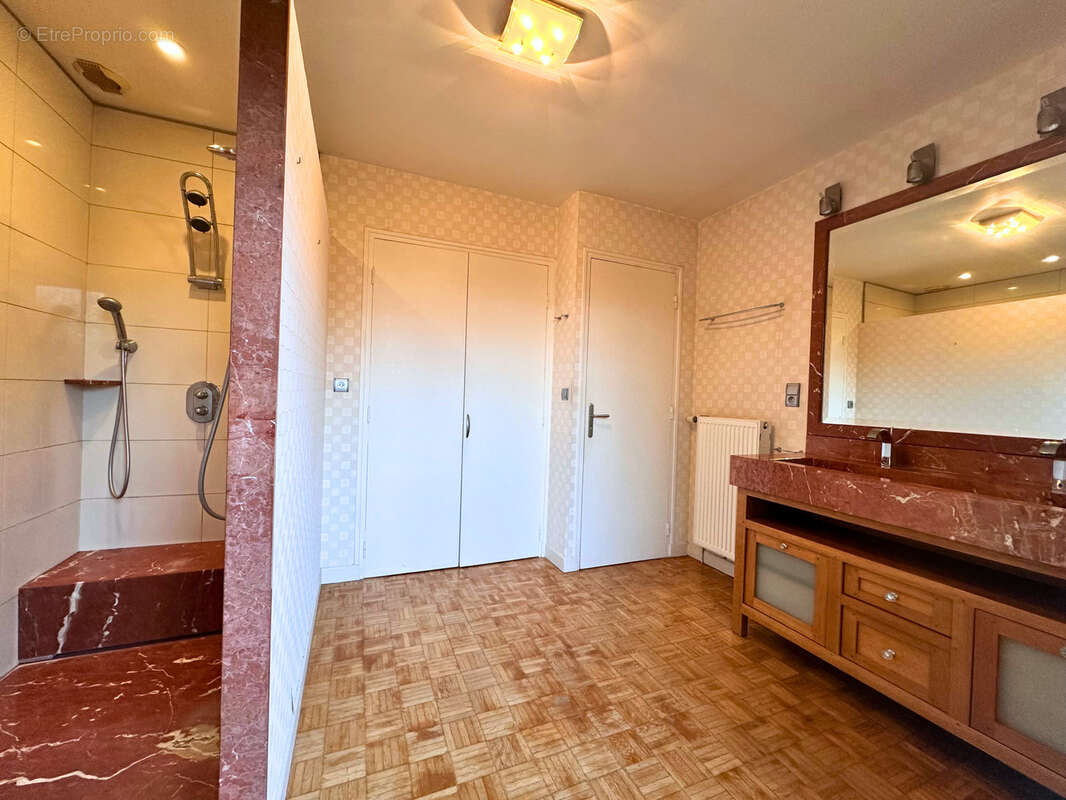 Maison à VILLERS-BOCAGE