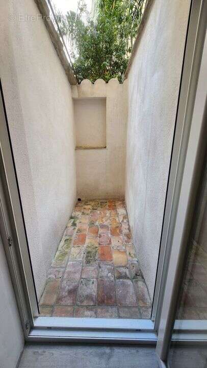 APPARTEMENT T3 avec petit exterieur - photo 4