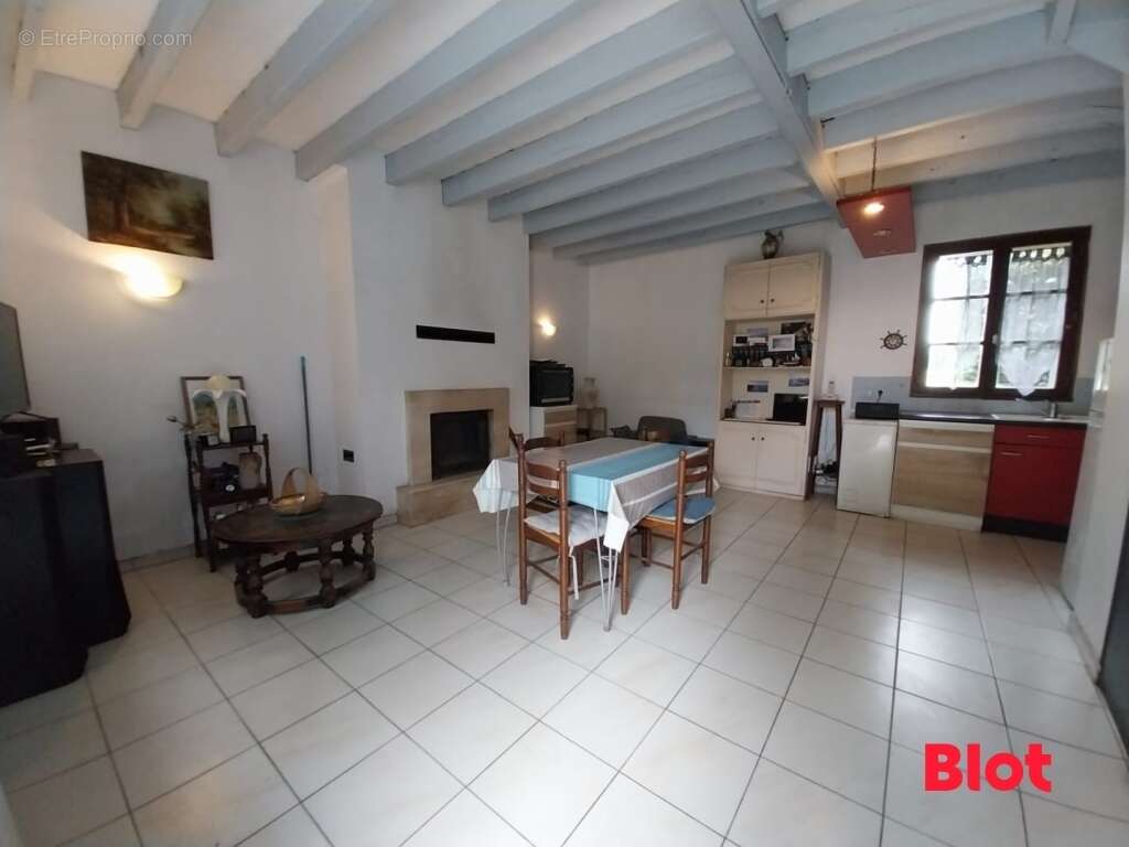 Maison à PIPRIAC