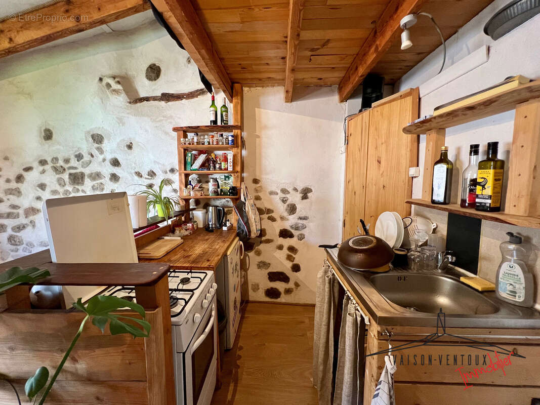 Appartement à BUIS-LES-BARONNIES