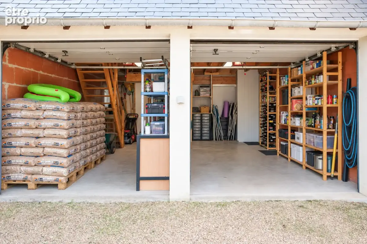 Tours limite Saint Cyr sur Loire, propriété exceptionnelle à vendre. - photo 16
