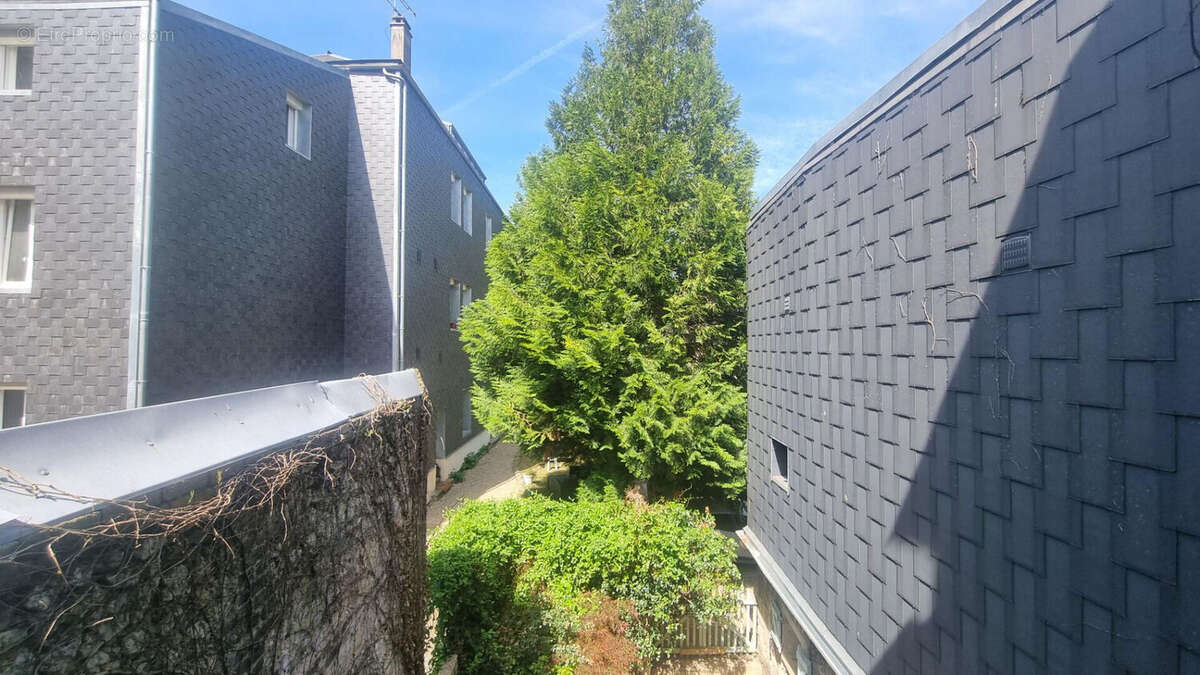 Appartement T2 49.53 M2 à Rouen - Place de Parking Sécurisé - photo 4