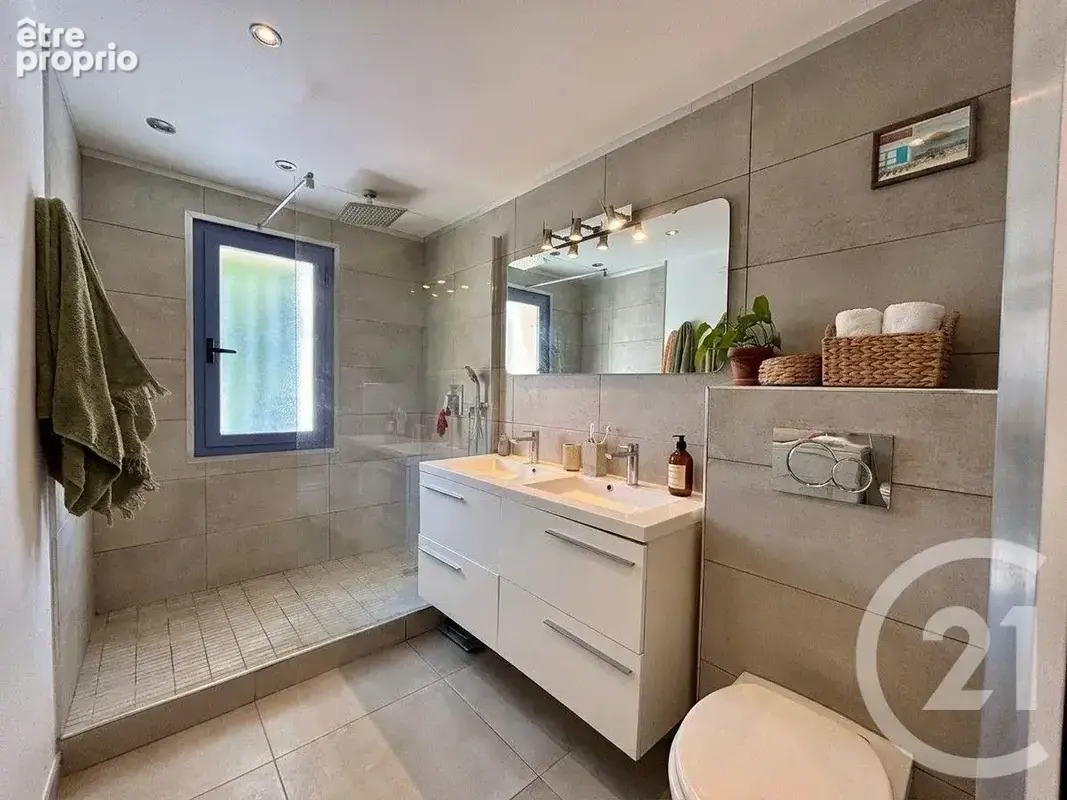 Appartement 56 m² à Le Cannet  - photo 8