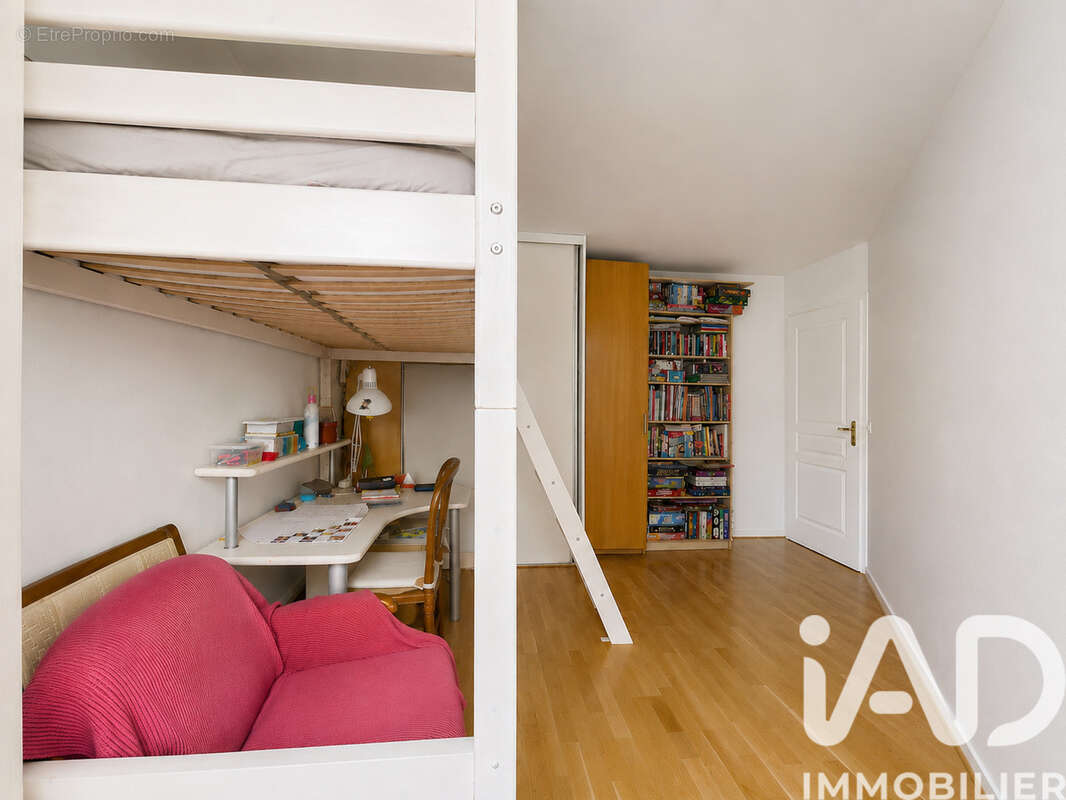 Photo 8 - Appartement à ASNIERES-SUR-SEINE