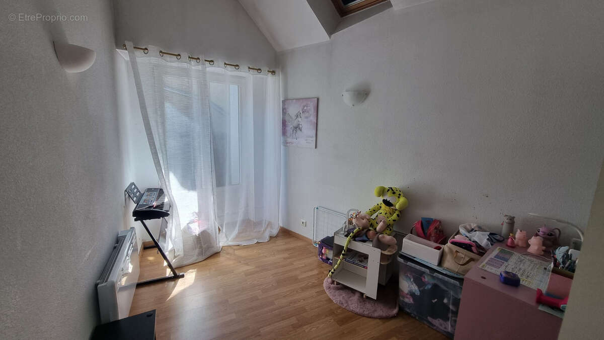 Appartement proche ecole et centre ville avec exterieur - photo 24