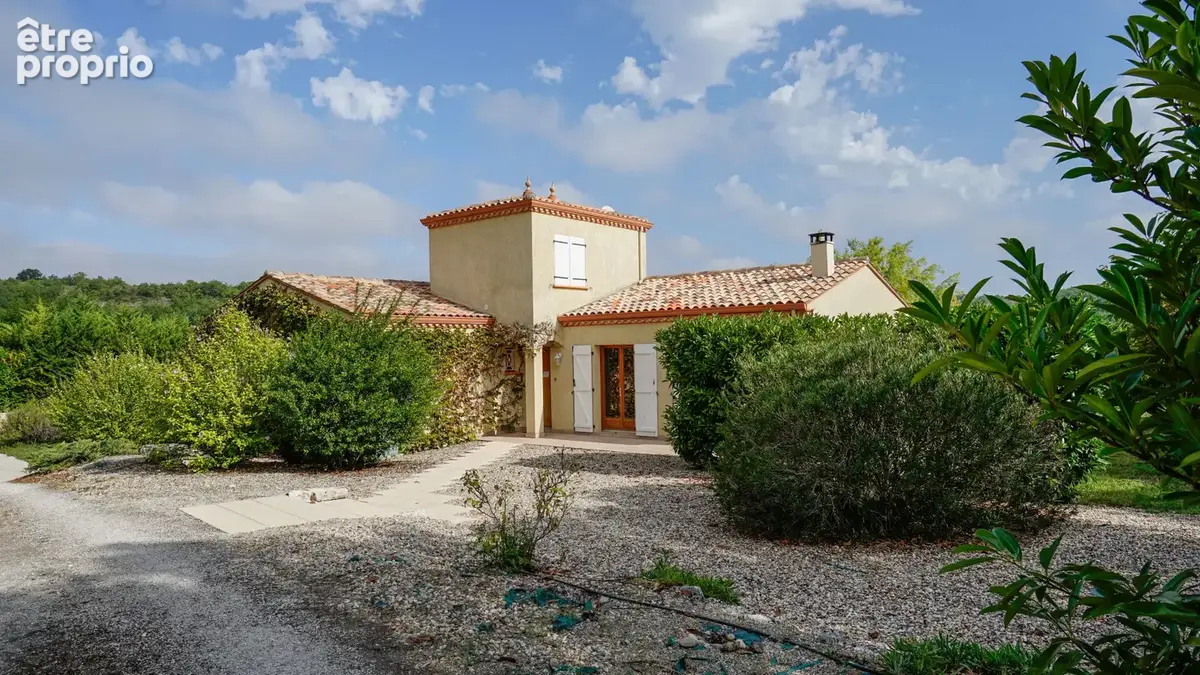 Belle maison contemporaine avec piscine, grand terrain et vue sur la campagne - photo 2