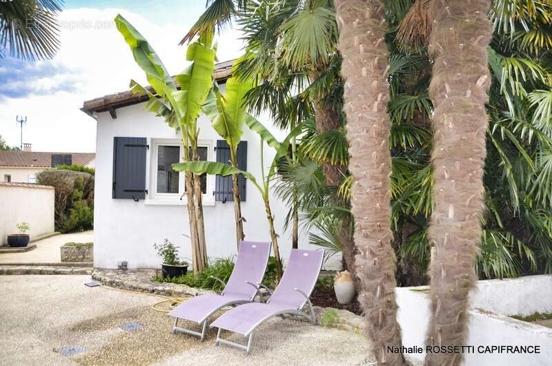 Maison à vendre 6 pièces LA GREVE SUR MIGNON (17)Maison de charme avec jardin paysagé et dépendance – 133 m² habitables sur 947  - photo 11