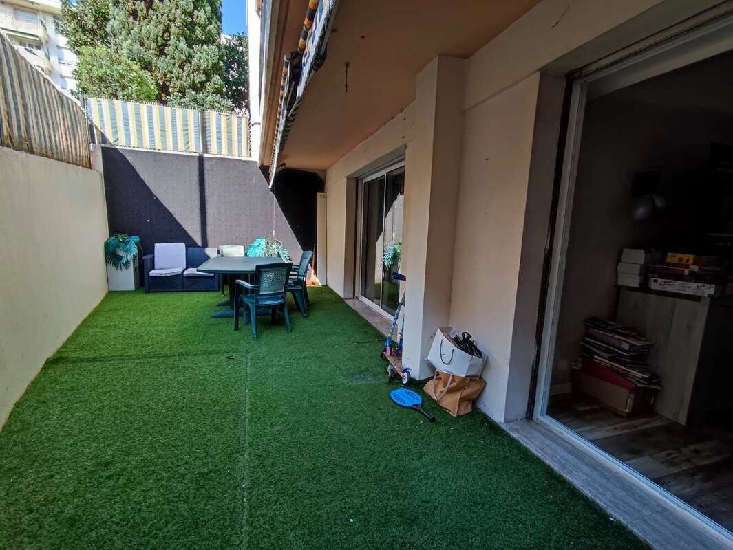 Appartement à CANNES