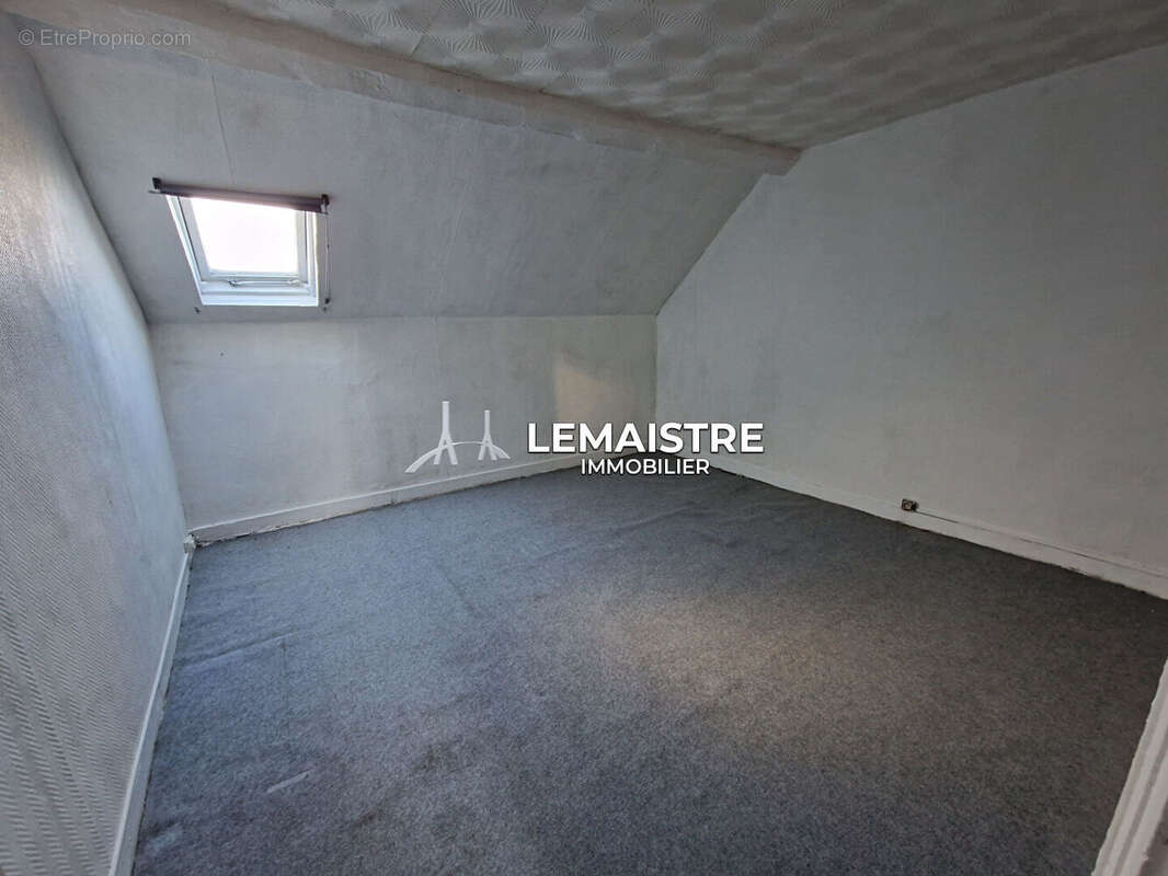 Maison à SAINT-ROMAIN-DE-COLBOSC