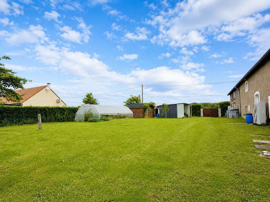 LONGERE DE CARACTERE de 500m² , 5000m² de terrain - photo 31