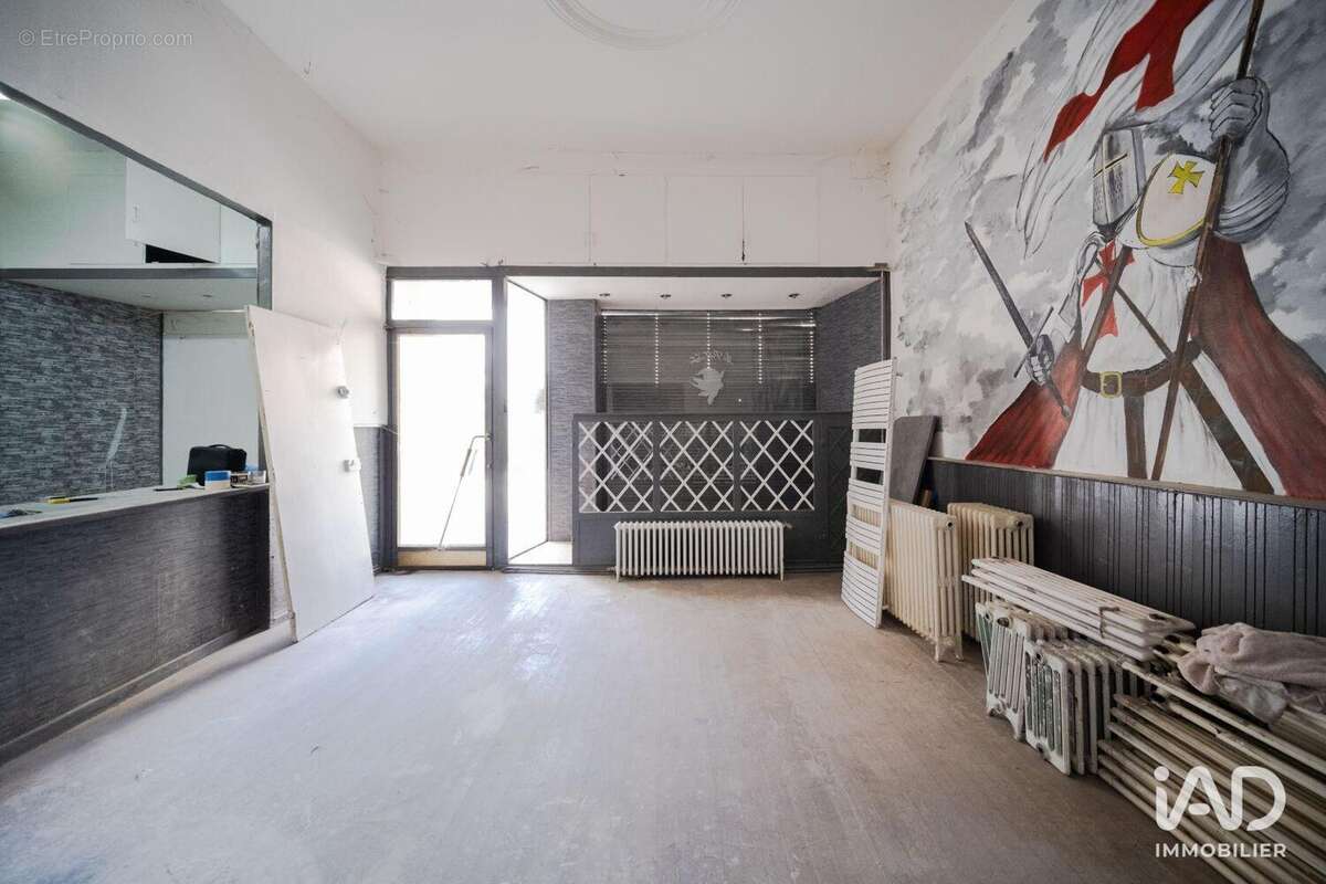 Photo 3 - Commerce à HOMECOURT