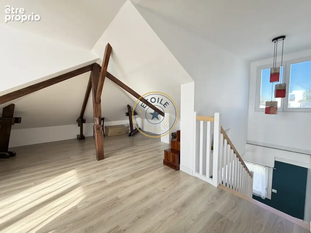 Maison rénovée de 178m2, 5 chambres à Avrillé, Bois du Roy - photo 12