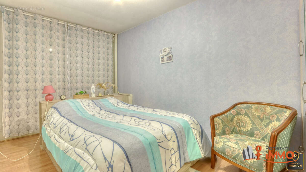 Appartement à SAINT-ETIENNE