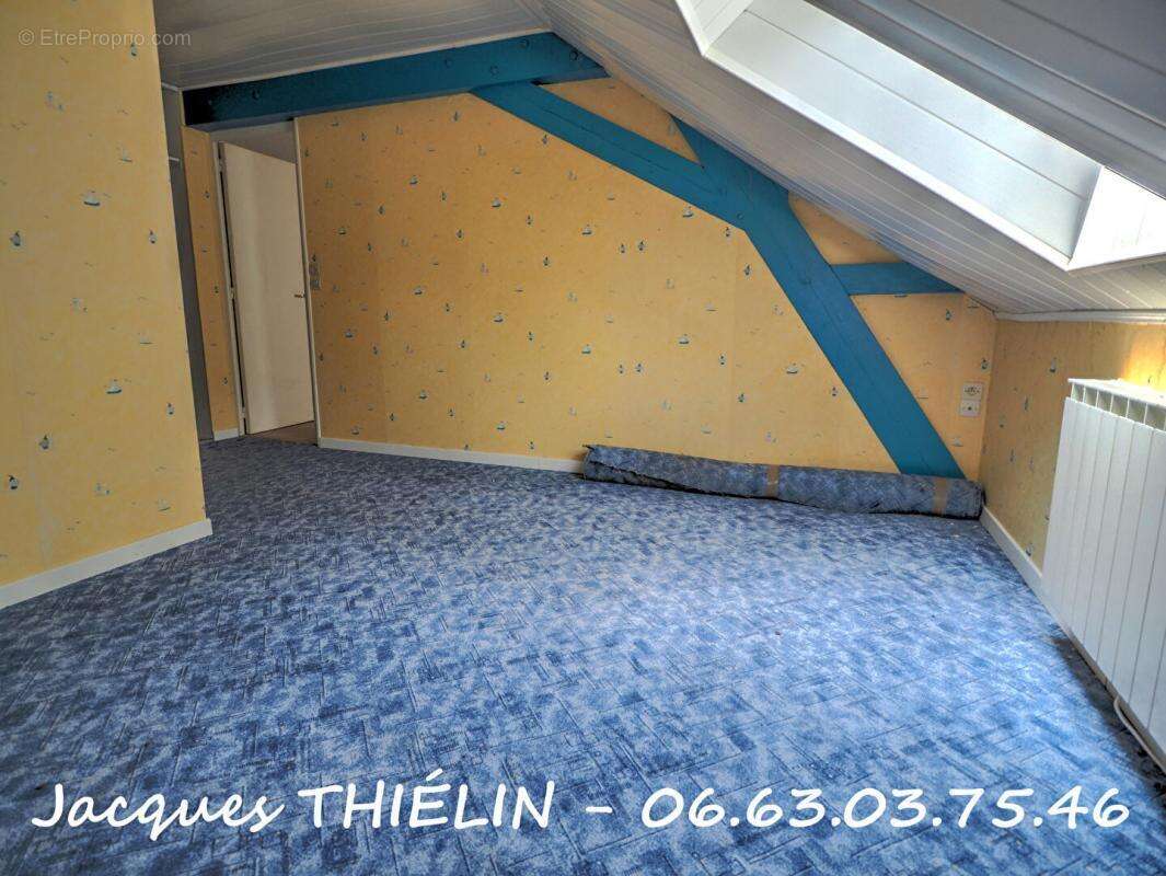 Maison à LONGUE-JUMELLES