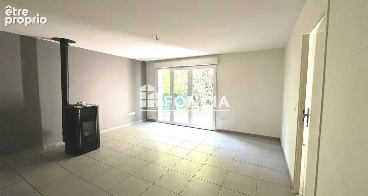 Maison T3 au Château d'Oléron, avec garage - photo 4