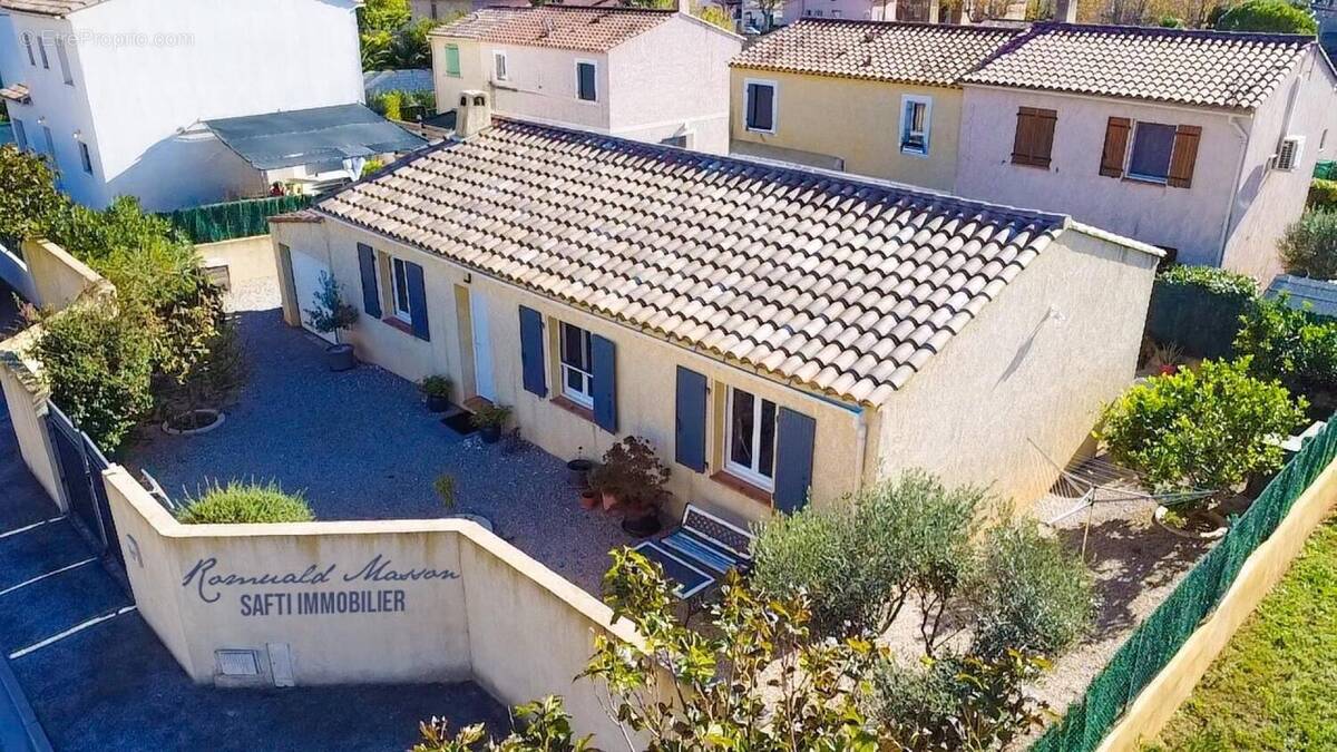 Photo 1 - Maison à PUGET-VILLE