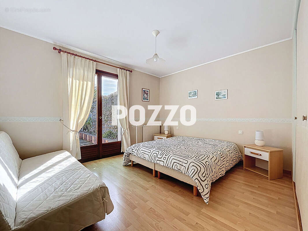 Maison à LINGREVILLE