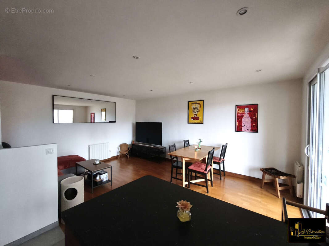 Appartement à DOURDAN