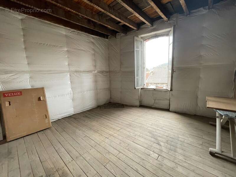 Appartement à DECAZEVILLE