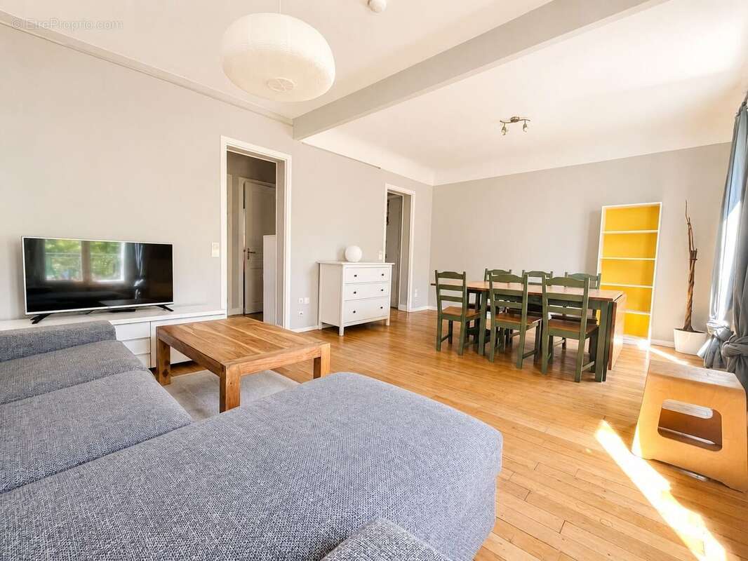Appartement à CLICHY