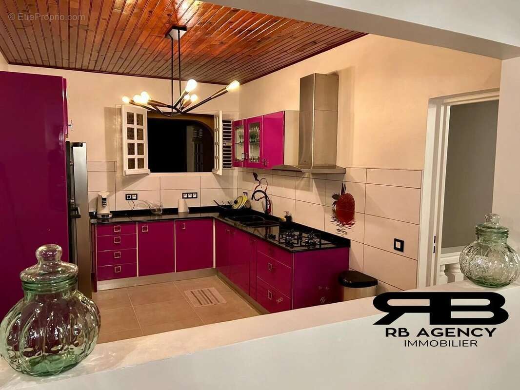 Maison individuelle de 224 m² - Bac DUCOS - photo 8