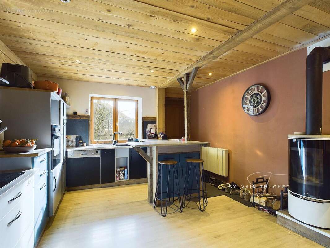 Photo 2 - Appartement à SAINT-JEAN-DE-MAURIENNE