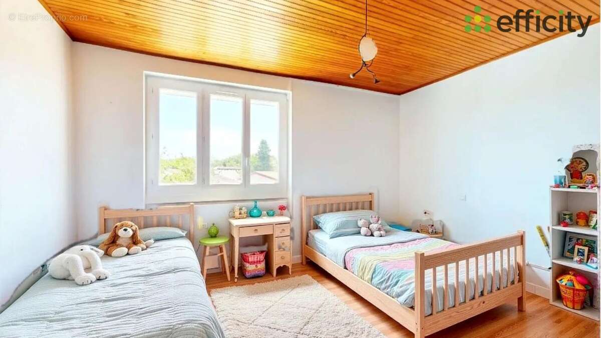 Maison à COLOMBIER-SAUGNIEU