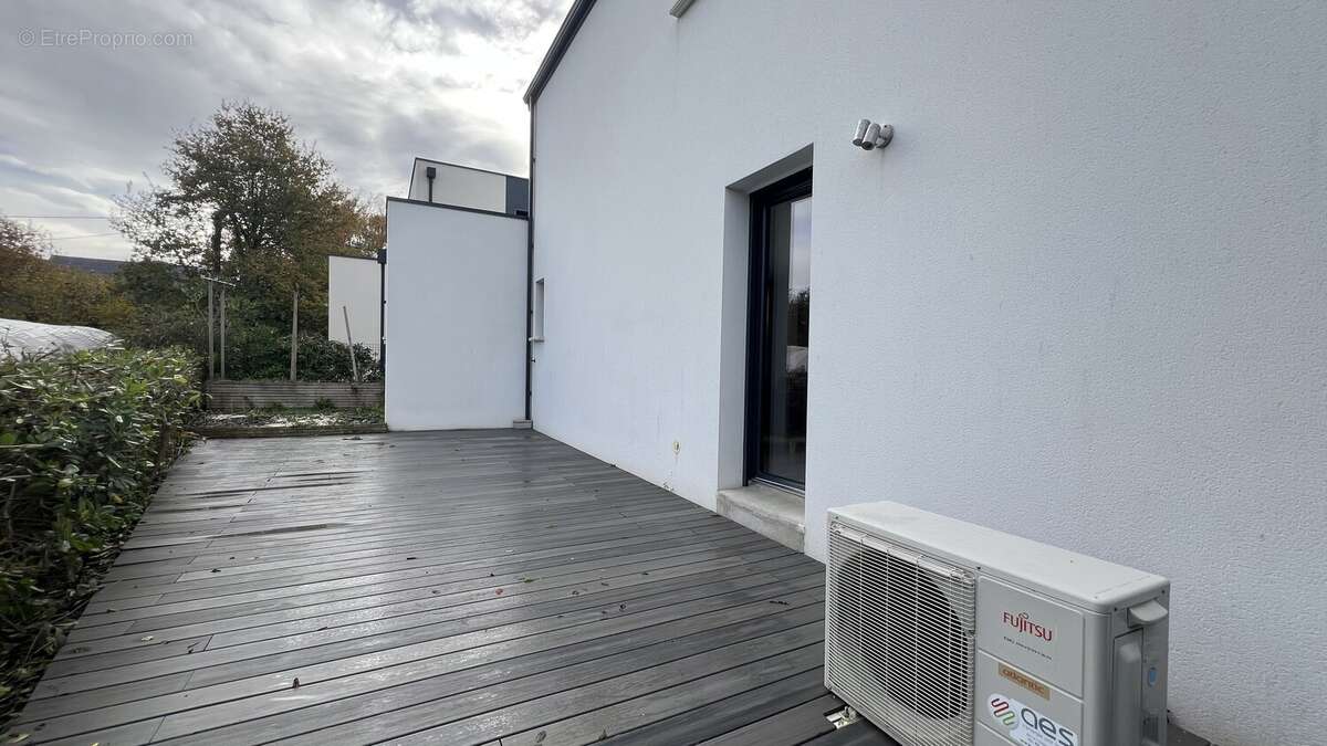 Maison à TREILLIERES