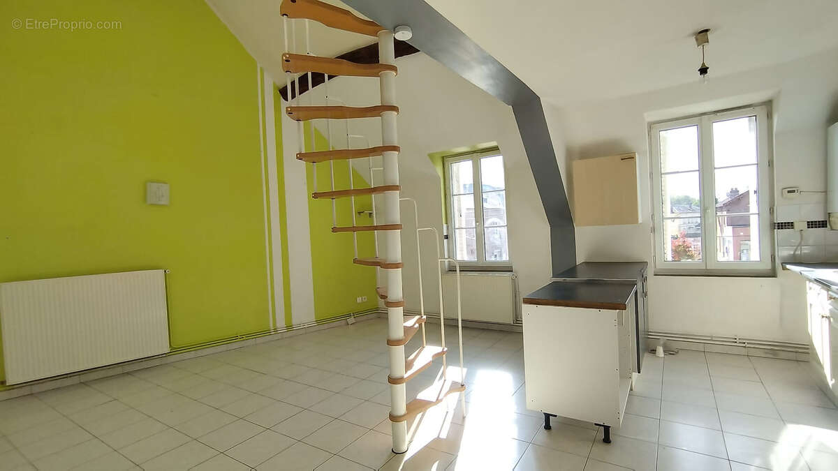 Appartement à HERMES