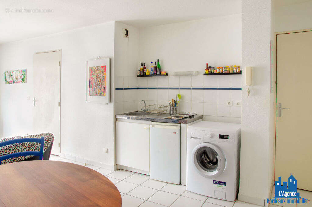 Appartement à BORDEAUX