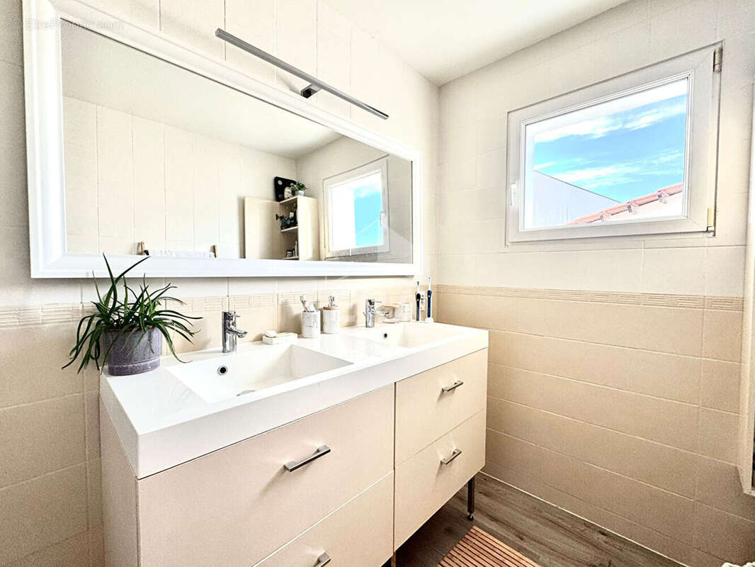 Maison à GUJAN-MESTRAS