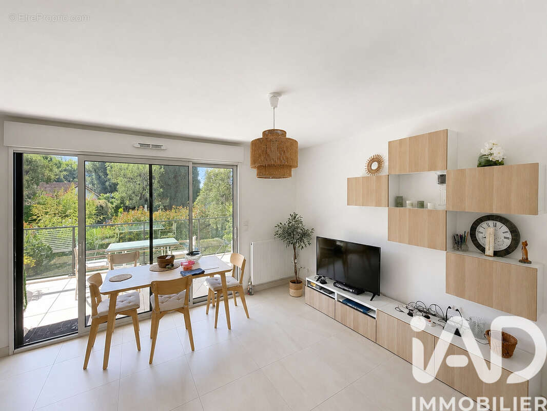 Photo 2 - Appartement à LE CANNET