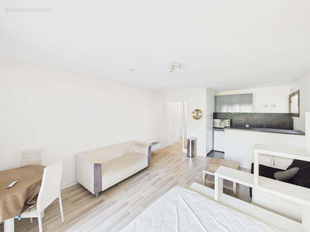 CHAMBÉRY - Appartement de 36,45 m² situé au rez-de-chaussée - photo 3