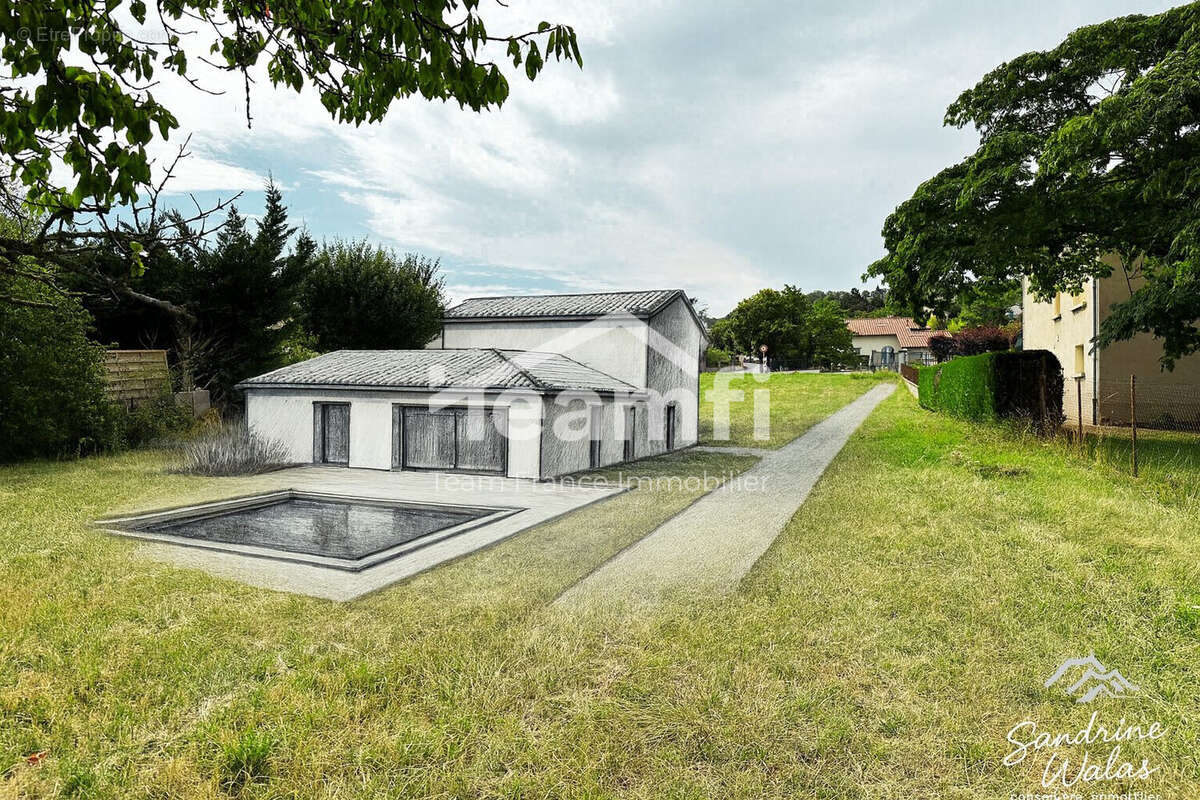 Terrain à LES MARTRES-DE-VEYRE