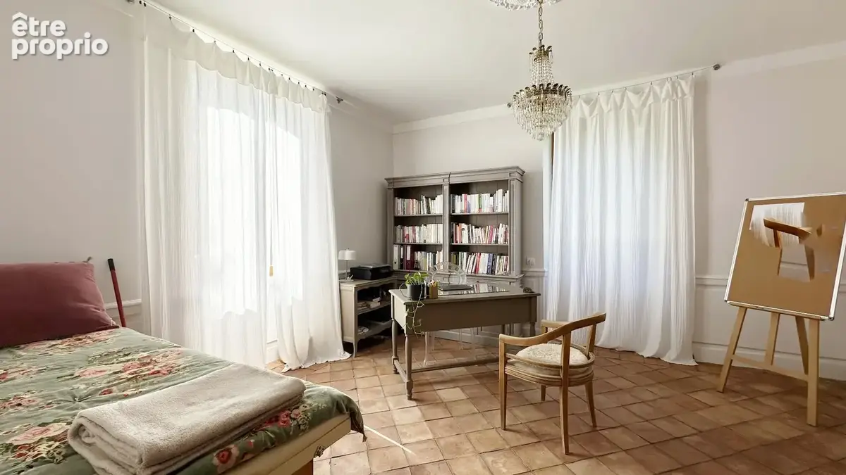 Maison de caractere du 18ème de type t9 de 235 m2 - photo 17