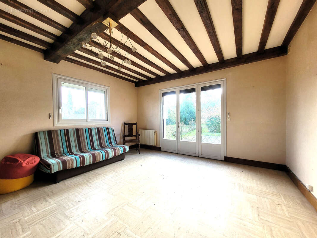 Maison à EPINIAC
