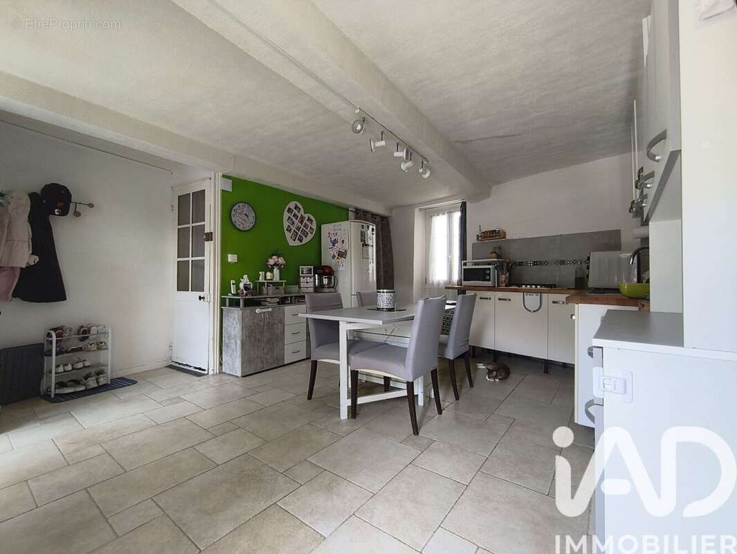 Appartement 87 m² à Luceram  - photo 3
