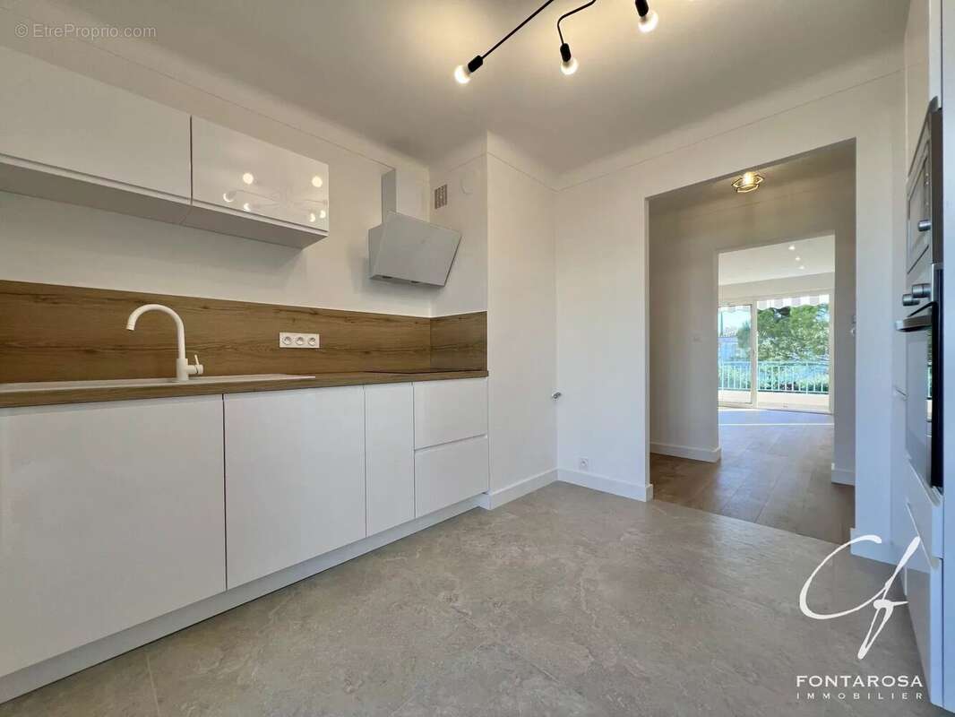 Appartement à FREJUS