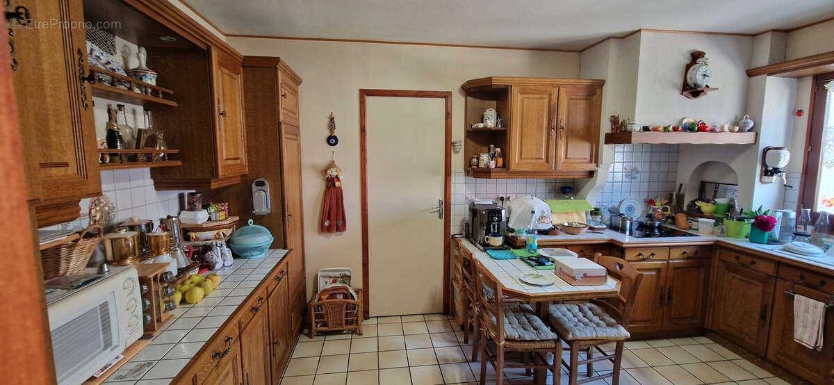 Autre à VILLERS-BRETONNEUX