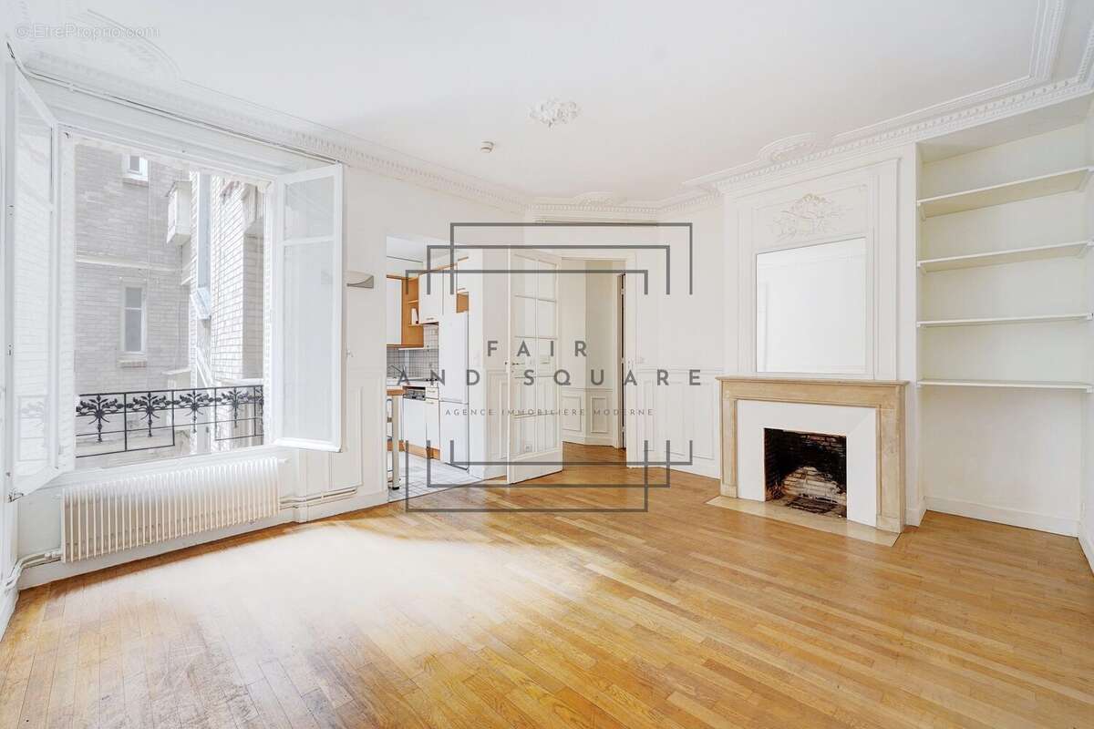 Appartement à NEUILLY-SUR-SEINE