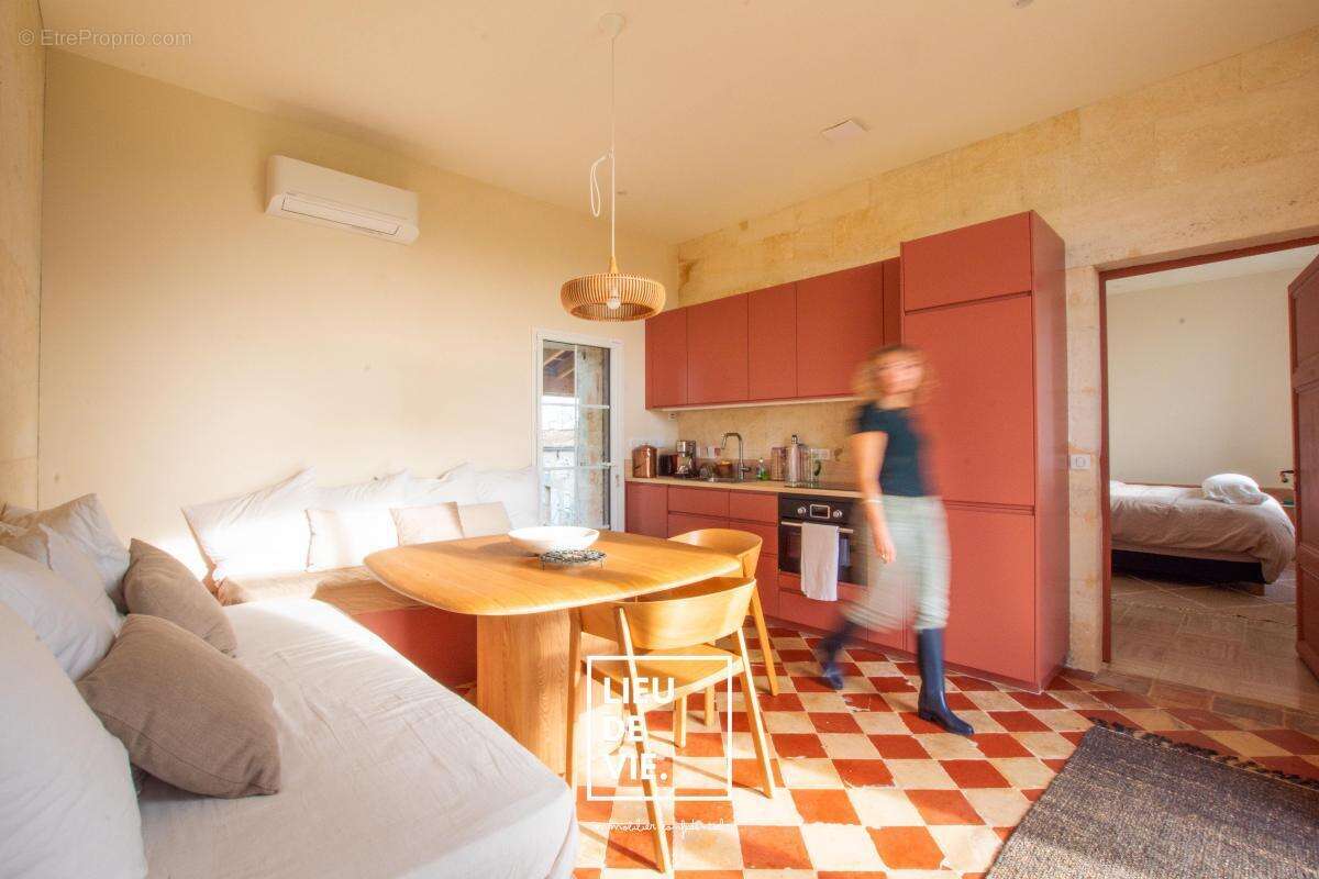 Maison à VILLEGOUGE