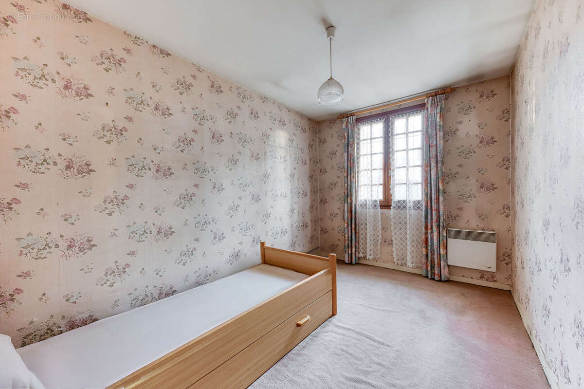 Maison à PONTAULT-COMBAULT