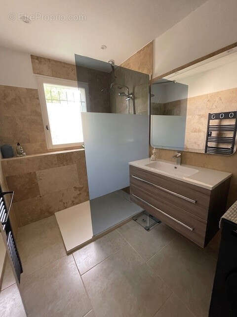 Appartement à SAINT-THEODORIT