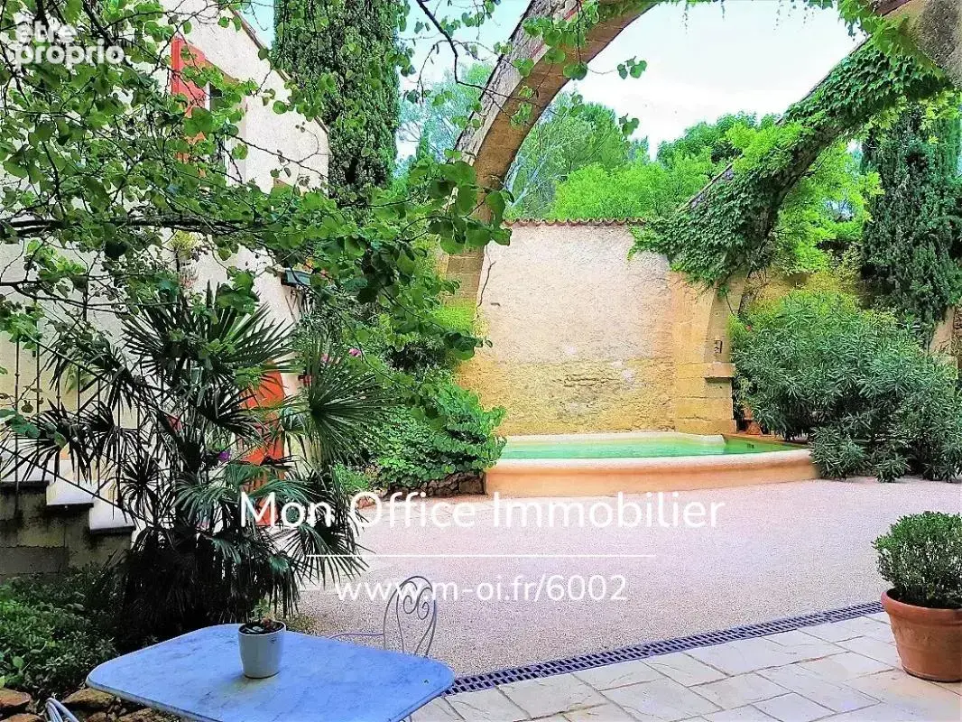 Référence : 6002-VCL - Maison de Maître du XVII - Cours intérieure et piscine - 20 minutes d'Aix en Provence - photo 11