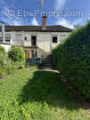 Appartement à OUROUX-SUR-SAONE