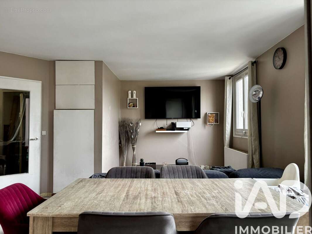 Photo 9 - Appartement à CERGY