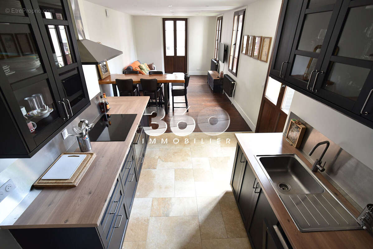 Appartement à AIX-LES-BAINS
