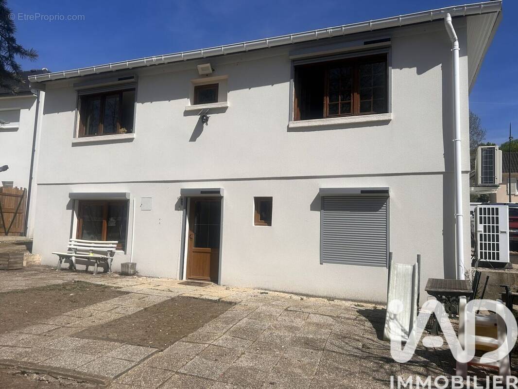 Photo 1 - Maison à SOIGNOLLES-EN-BRIE