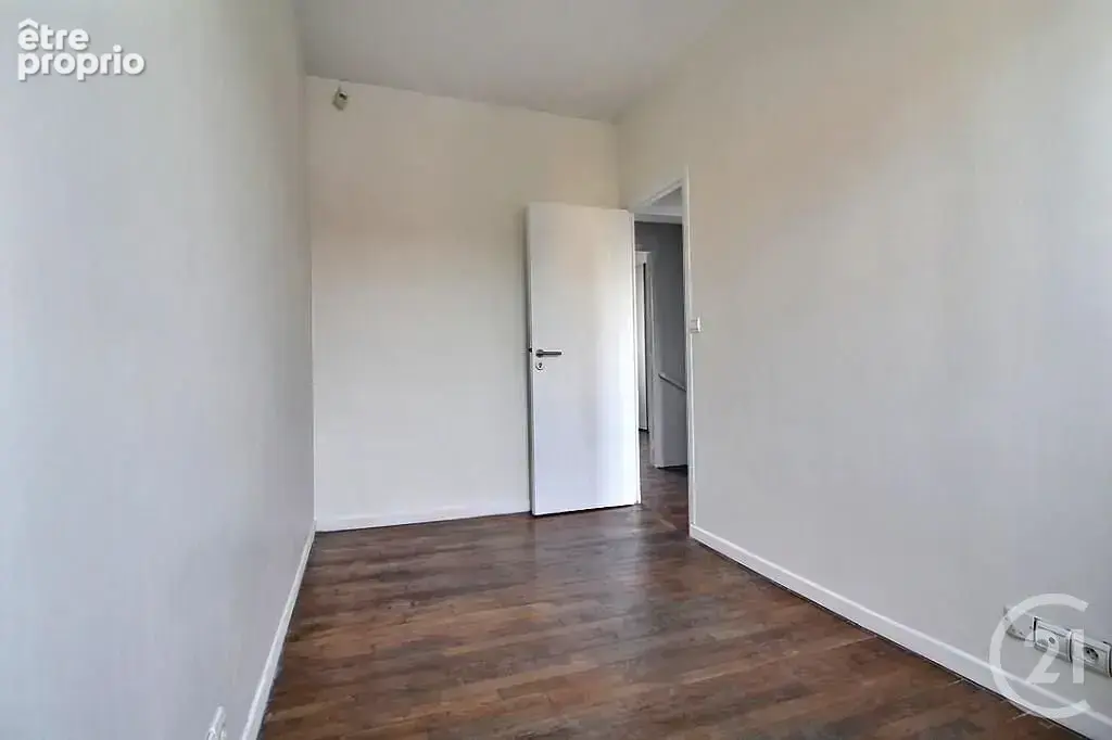Maison 120 m² à Aulnay-Sous-Bois  - photo 14